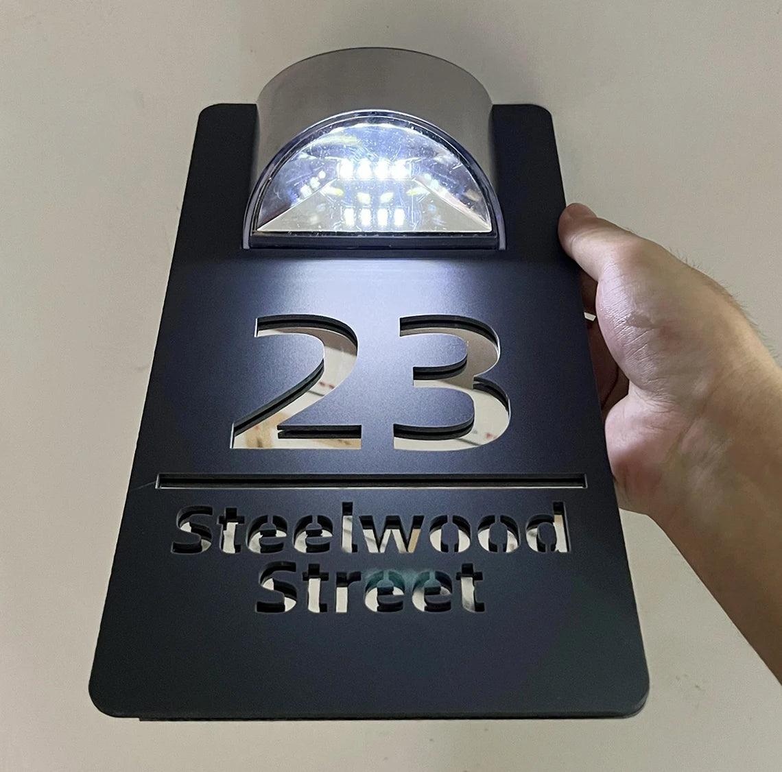Plaque Personnalisée Avec Lumières à Énergie Solaire Gravée (Copie) - Joeve